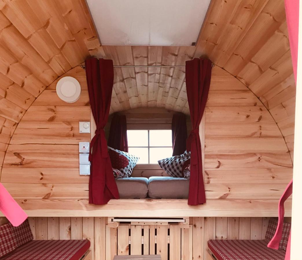 ホテル Holz Faessla Wolframs-Eschenbach エクステリア 写真