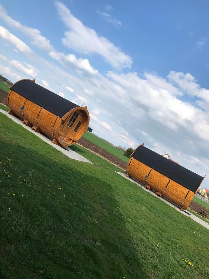 ホテル Holz Faessla Wolframs-Eschenbach エクステリア 写真