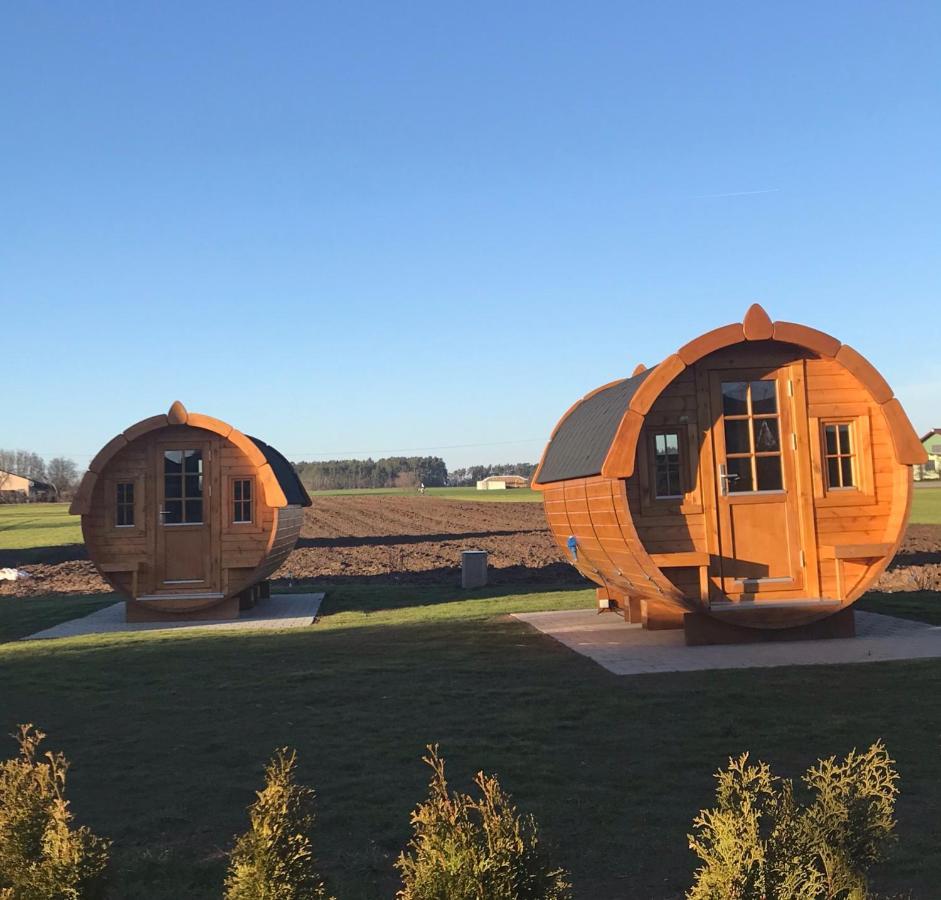 ホテル Holz Faessla Wolframs-Eschenbach エクステリア 写真