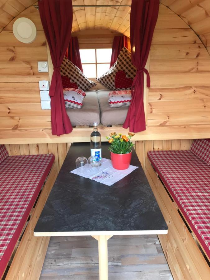 ホテル Holz Faessla Wolframs-Eschenbach エクステリア 写真