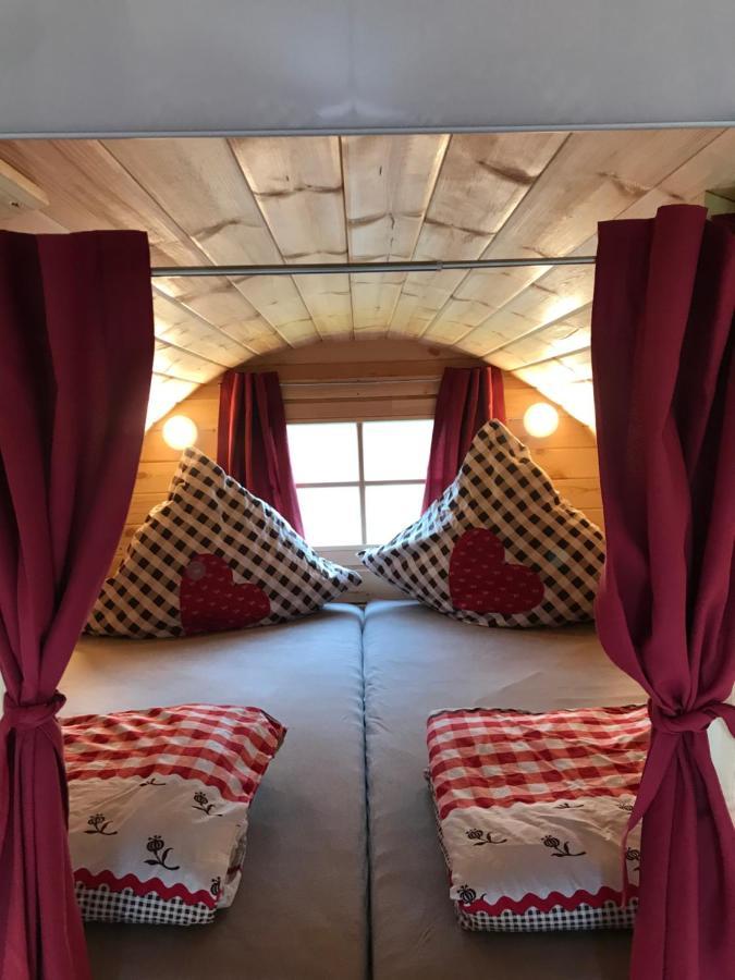 ホテル Holz Faessla Wolframs-Eschenbach エクステリア 写真
