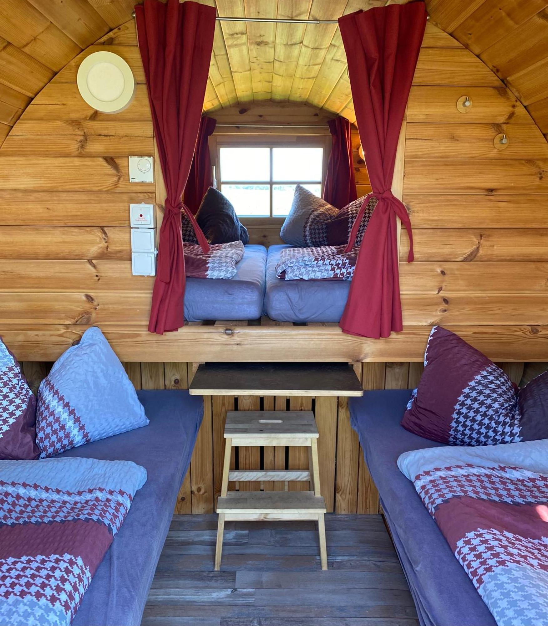 ホテル Holz Faessla Wolframs-Eschenbach エクステリア 写真